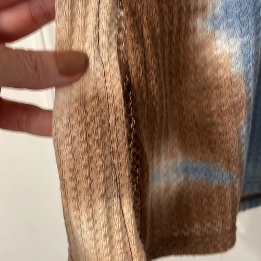 Forgotten Grace Tye Dye Thermal Top - Picture 4 of 6